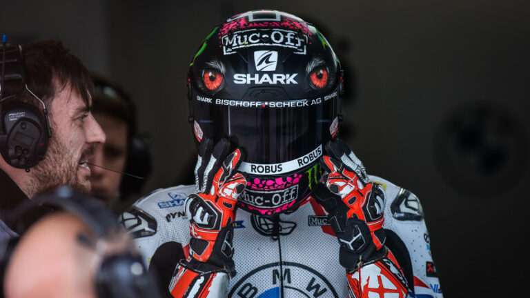 Egy „kib*szott aligátoron” lett ötödik Assenben Scott Redding