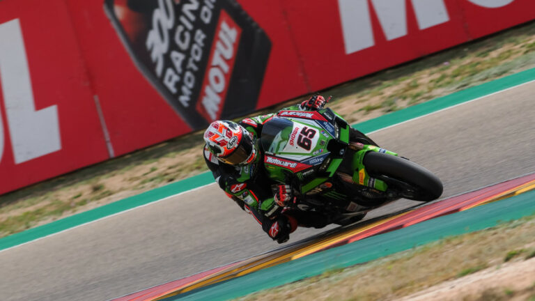 Aragon – WSBK 1. verseny – Szoros befutóval Rea a győztes