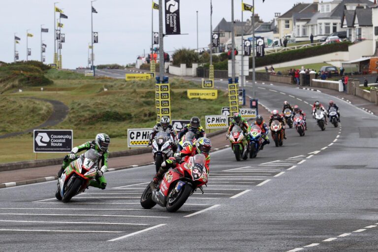 Országúti száguldás 3 év szünet után – jön a North West 200!