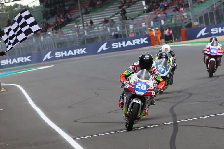 Le Mans – Farkas Kevin nyert, Rossi Moor dobogón a második NTC futamon