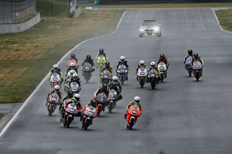 Oschersleben – felemás magyar érzelmek az esős első NTC futam után