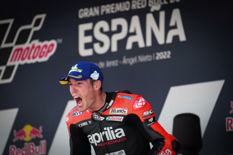 Espargaró dobogójával vége az Aprilia koncessziós kiváltságainak