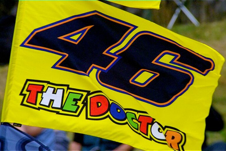 Valentino Rossi rajtszámát visszavonultatták!