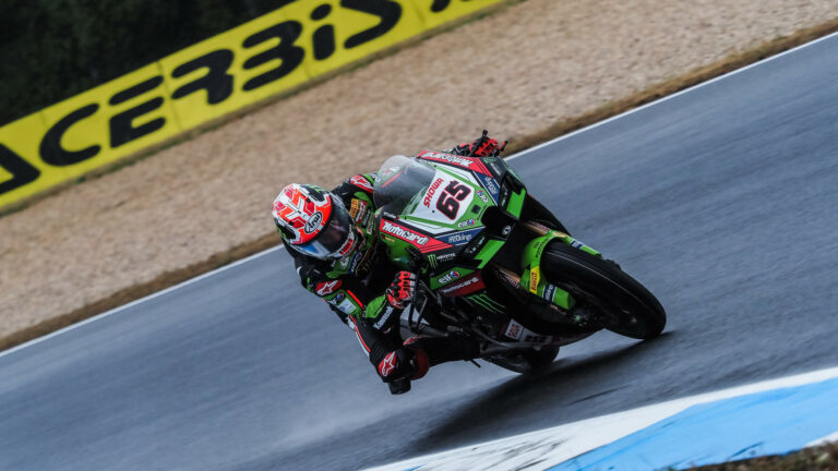 Estoril, WSBK: Rea az utolsó métereken verte Razgatlıoğlut