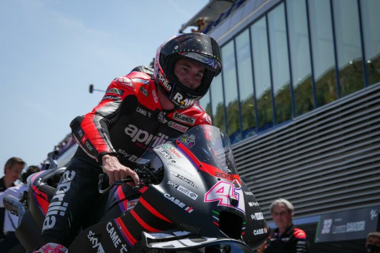 Aleix Espargaró: Az Aprilia lenyűgöző