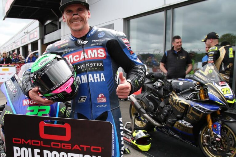 BSB Donington Park – O’Halloran bombaformában az időmérőn