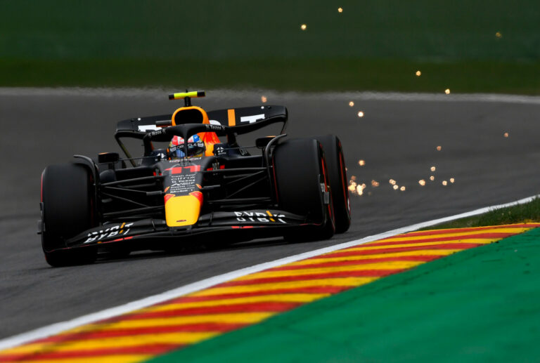 A Red Bull F1-es szakembereit csábította át a KTM