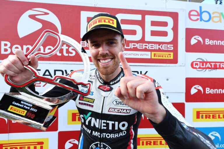 Cadwell Park BSB – Buchan dupla a második versenynapon