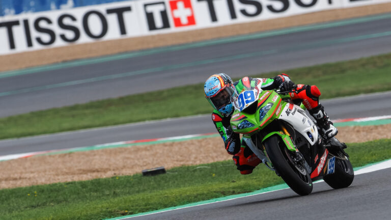 Magny-Cours: Huertas nyerte az első szabadedzést, Sebestyén Péter 9.