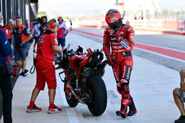 Bagnaia: A Yamahával teljesen ellentétes irányba indultunk