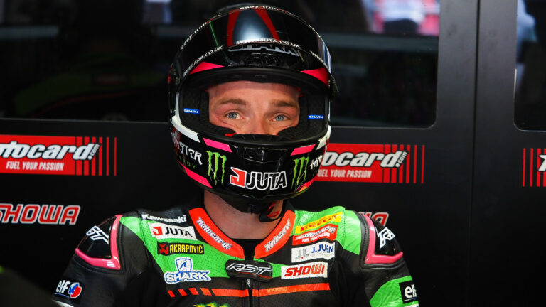 Magny-Cours: Lowes nyerte az eső miatt érdemben rövid első szabadedzést