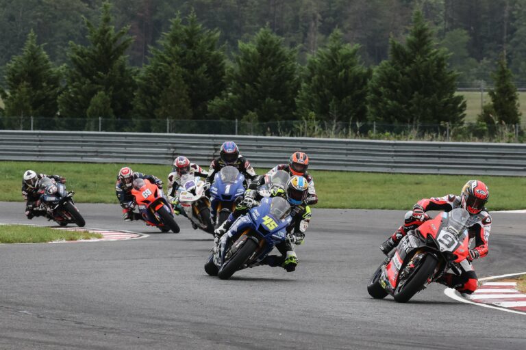 MotoAmerica – Gagne és Petrucci osztoztak New Jerseyn
