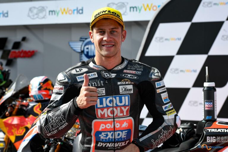 Hivatalos: Schrötter 2023-ban a Supersport világbajnokságon folytatja!