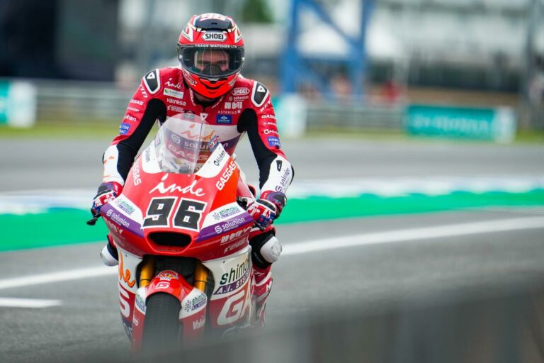 Phillip Island: Dixon uralta a második szabadedzést