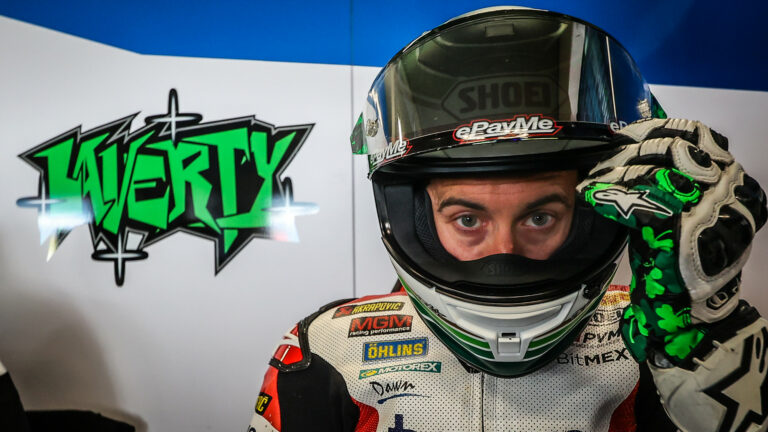 Laverty-t kórházba szállították bukása után