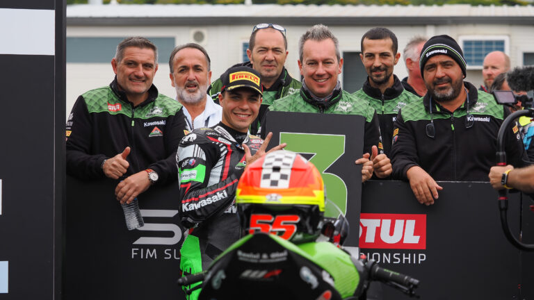 Phillip Island: Montella megszerezte első futamgyőzelmét, Sebestyén 13.