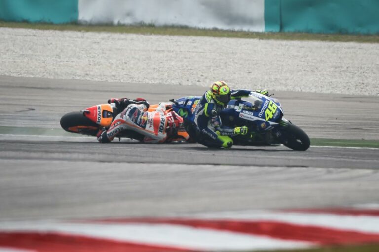 Livio Suppo szerint Marc Márquez és Rossi 2015-ös balhéja „sebet ejtett a sportág történelmén”
