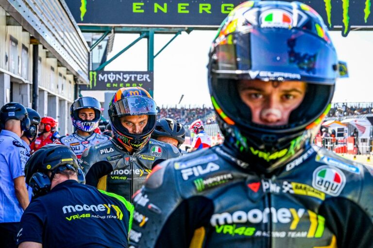 A VR46-os csapatfőnök nem bánná, ha gyári csapat „ellopná” valamelyik versenyzőjét