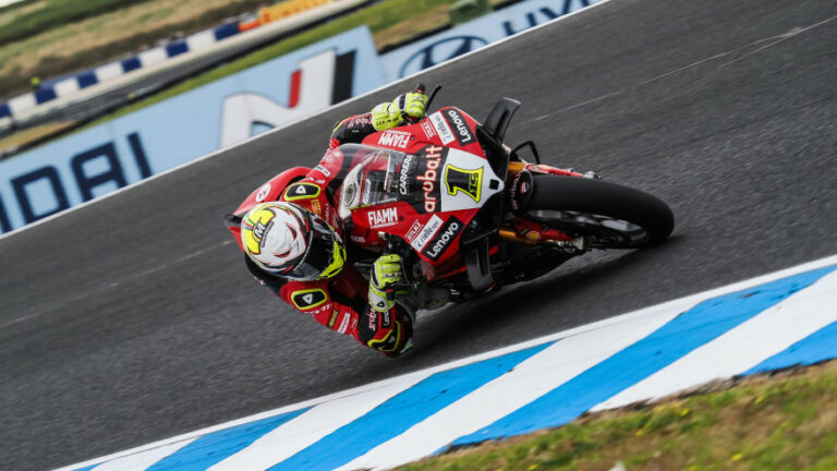 Phillip Island – A regnáló bajnok a 2023-as szezon első győztese, a nagy hármas ismét összeállt