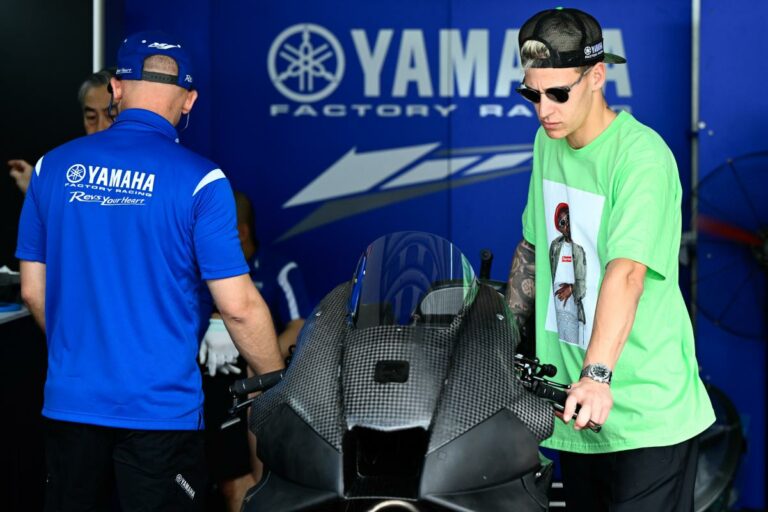 A Yamaha csupa újdonsággal érkezett Sepangba – részletek Massimo Meregallitól