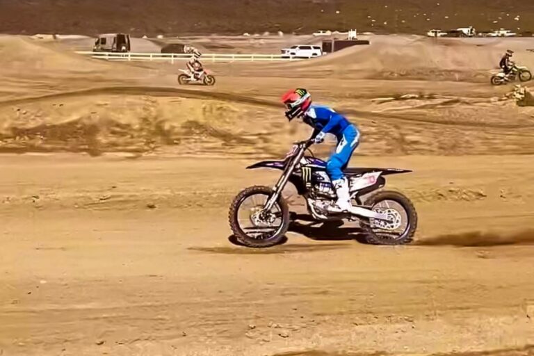 Óriási élmény, a MotoGP sztárjától tanulhattak a fiatal tehetségek