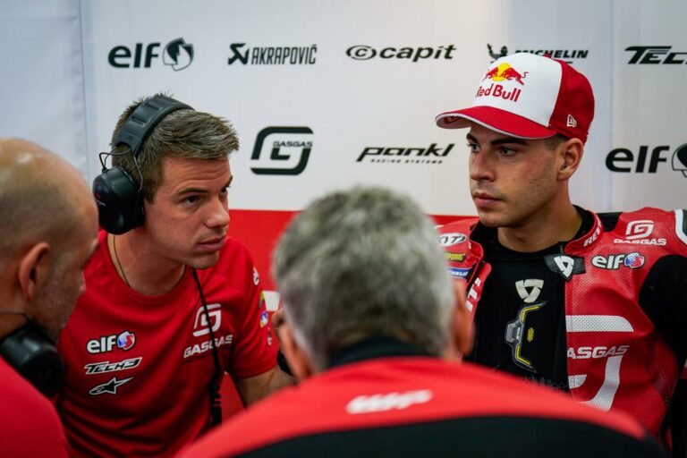 Máris veszélyben érzi magát a MotoGP egyetlen újonca?