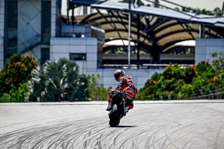 A gyári Ducati pilótái elárulták, mit várnak a sepangi teszttől