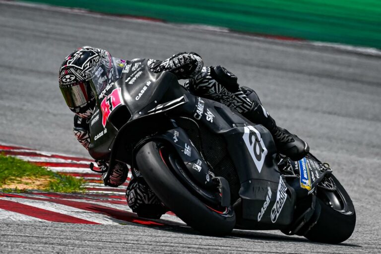 Az Aprilia versenyzője veszélyes és elhamarkodott lépésnek tartja a sprintfutamok bevezetését