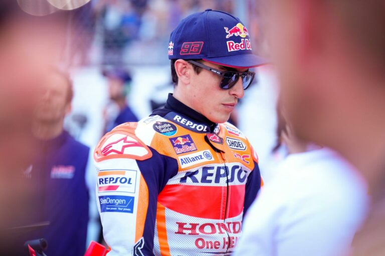Eldőlt, rajthoz áll-e Marc Márquez Jerezben
