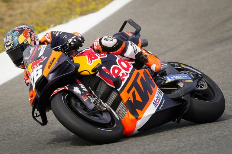 Az óvatos versenyzés ellenére szerepelt nagyszerűen a visszatérő Pedrosa