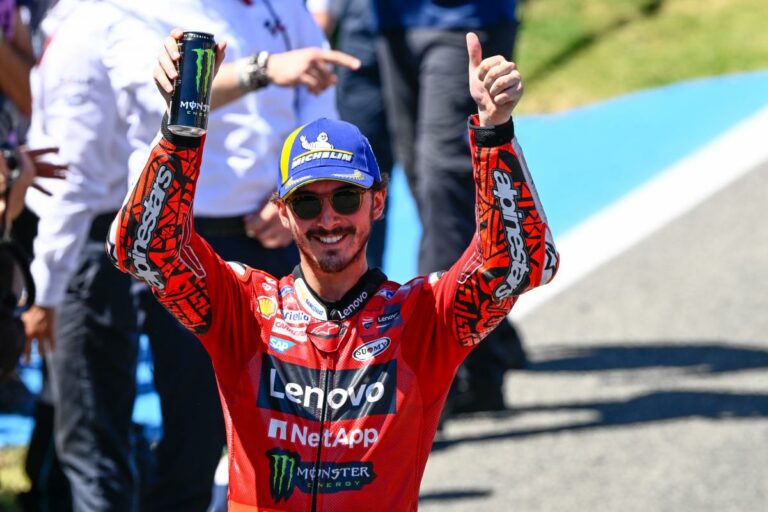 Pénteken még a top10-ért küzdött, a futamon már nem talált legyőzőre a MotoGP-bajnok