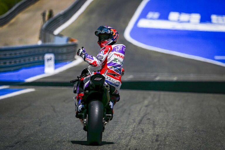 Ismét óriási csatát hozott a sprintverseny, de Quartararo megint hibázott