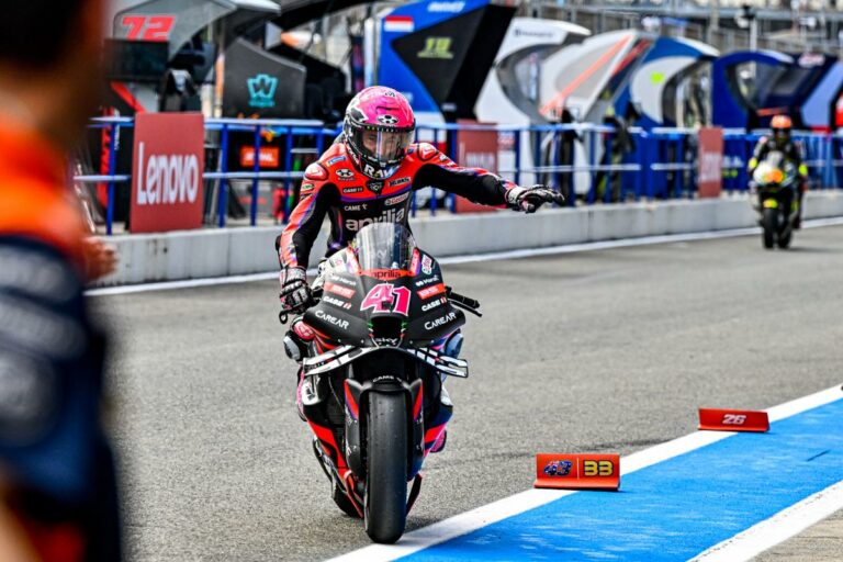 Az Aprilia csalódott versenyzője nem kíván állást foglalni ebben az ügyben