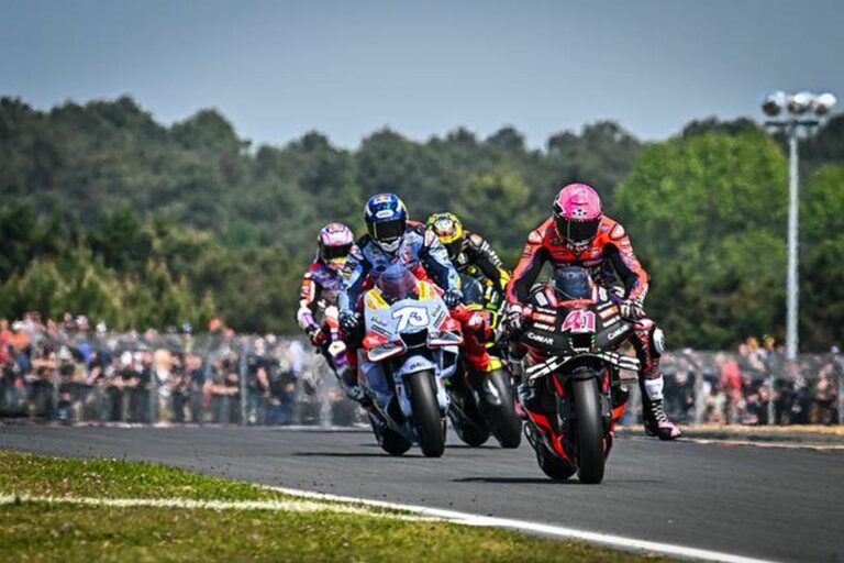 Ellenfelei teszik tönkre Aleix Espargaró szórakozását a sprintfutamokon