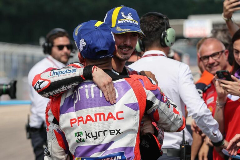 Martínnak a gumija okozott gondot, Bagnaia nem csalódott az elbukott győzelem miatt