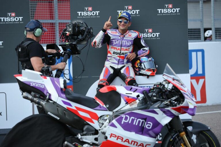 Marc Márquez visszalépett, Martín óriási csatában győzte le ismét Bagnaiát a Német Nagydíjon