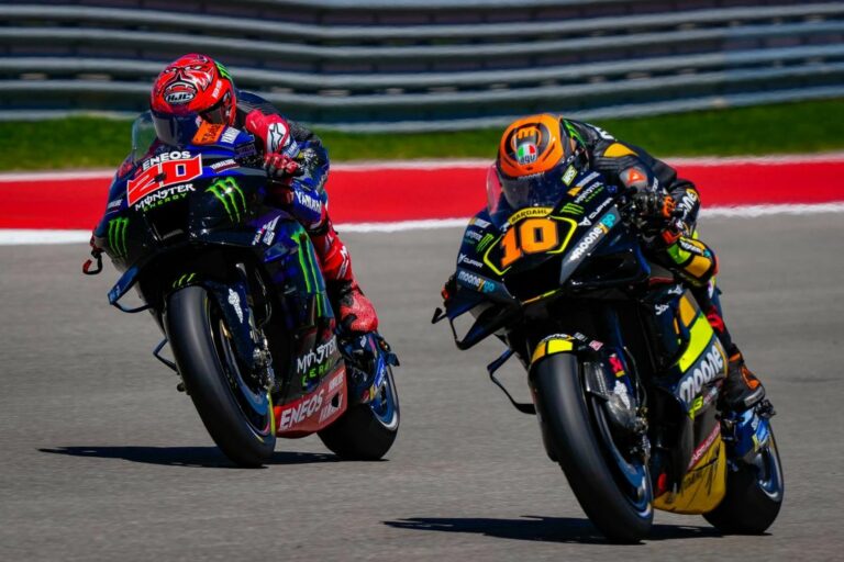 Hiába a Ducati egyértelmű fölénye, Rossiék csapatigazgatója nem zárja ki a váltást