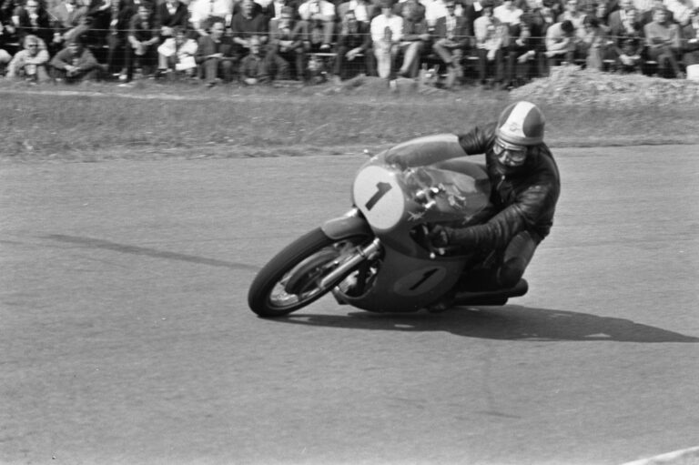 Legendás márka térhet vissza a MotoGP-be