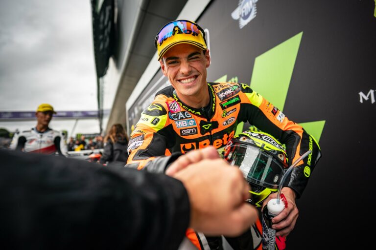 Új futamgyőztest ünnepelhet a Moto2-es géposztály, Acosta átvette a vezetést a világbajnoki tabellán