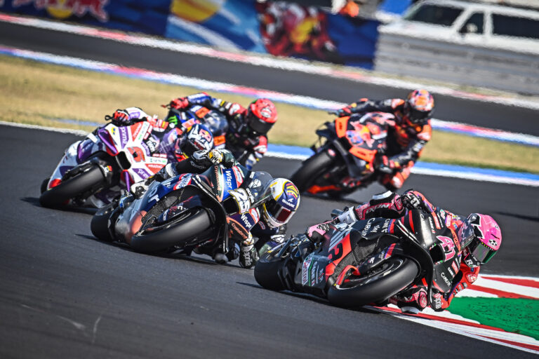 Csak kétszer győzték le, de Aleix Espargaró szerint az Aprilia nem rosszabb a Ducatinál.