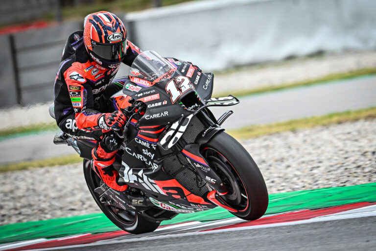 Viñales: Nem volt értelme kockáztatni, Aleix gyorsabb volt
