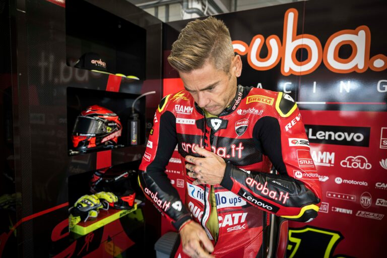 Pedrosa remek teljesítménye nyomást helyezett Bautistára