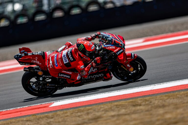 Lemaradt a Q2-ről, de Bagnaia így is viccelődött: Túl sokat beszéltetek Marc Márquezről