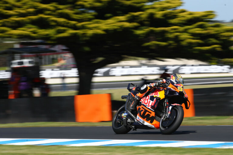 Kettős KTM-elsőséggel zárult az első nap Ausztráliában, Bagnaia megint nem jutott a Q2-be