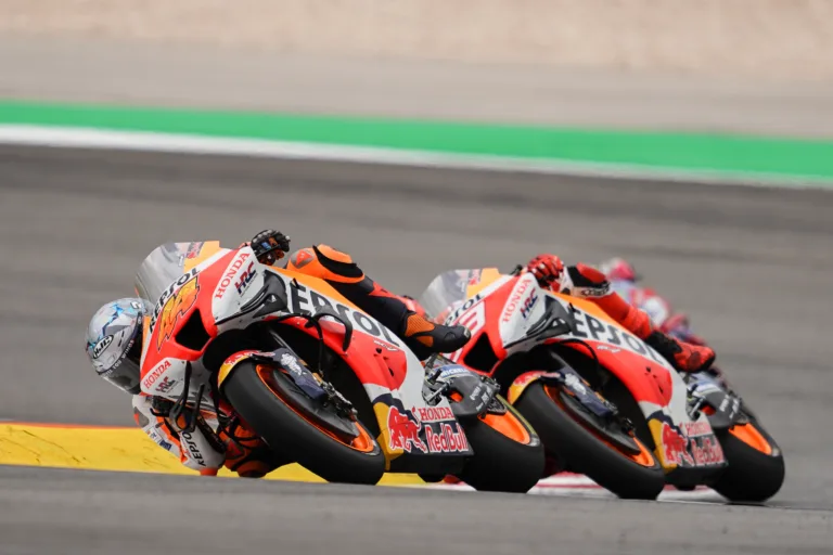 Újabb jelölt a Hondánál, egykori csapattársa érkezhet Marc Márquez helyére