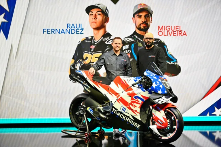 Nagy tervekkel, de csak egy gyári motorral vág neki a Trackhouse a 2024-es MotoGP-szezonnak