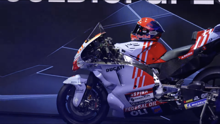 Itt a MotoGP-szezon első motorja, ilyen színekben fog versenyezni Marc Márquez