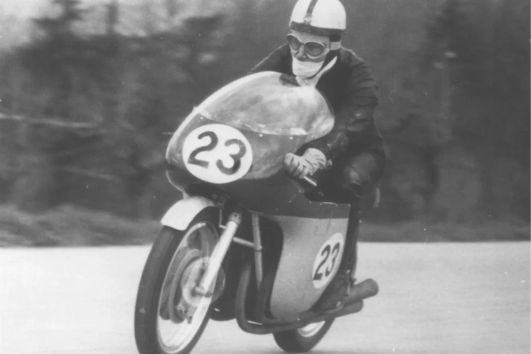 John Surtees, MV Agusta, 1960