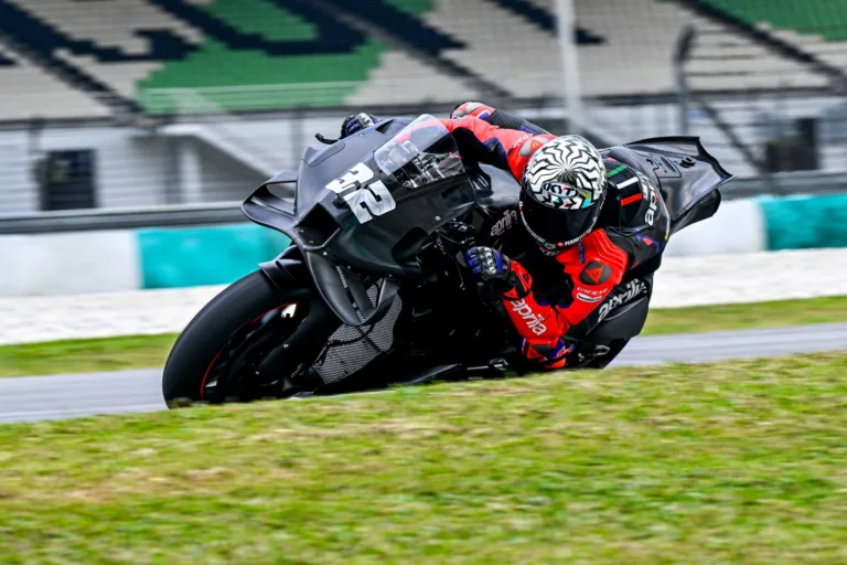 Az Aprilia és a Honda is radikális újításokkal készült a shakedownra, a MotoGP-idény első tesztjére