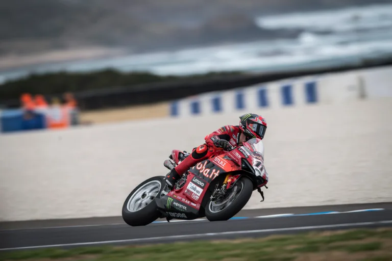 Szenzációs újoncok és halovány világbajnokok a Superbike-vb első idei Superpole-ján